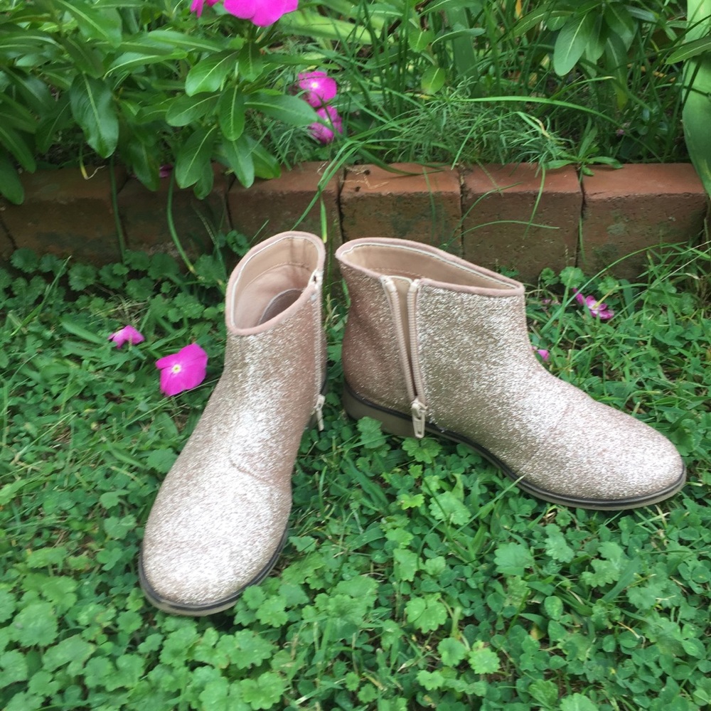 🦋 EUC Children’s Place Girl Booties